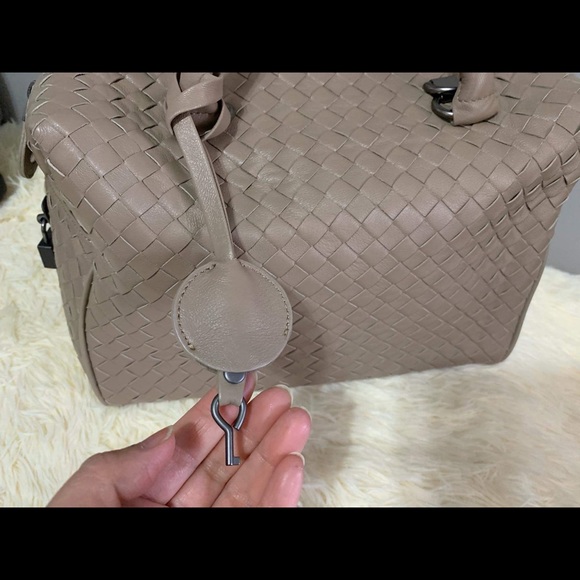 Weave Purse - Picture 5 of 7